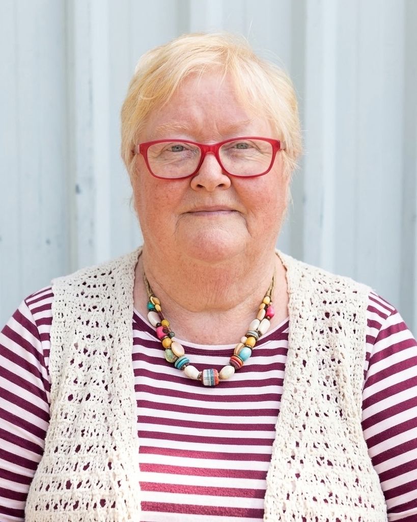 Esther Olive Wells Profile Photo