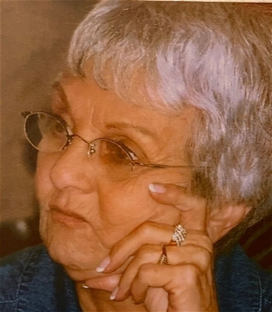 Carolyn Teague (Hoglen)