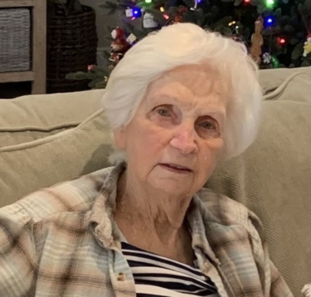 Genevieve Mock Profile Photo