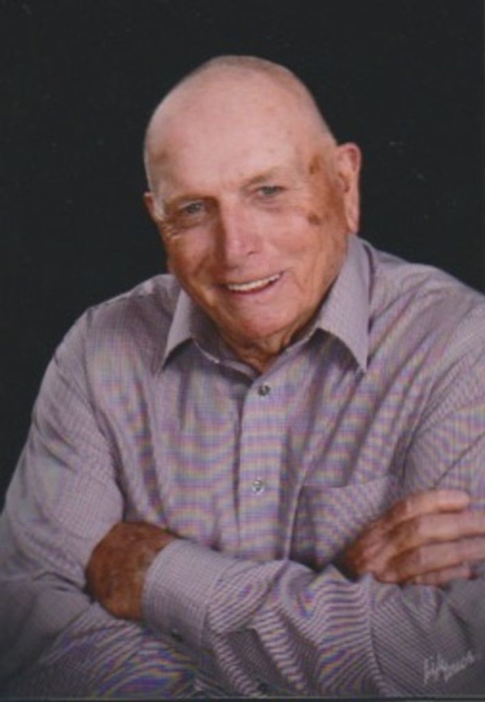 Burnett Thomas Profile Photo