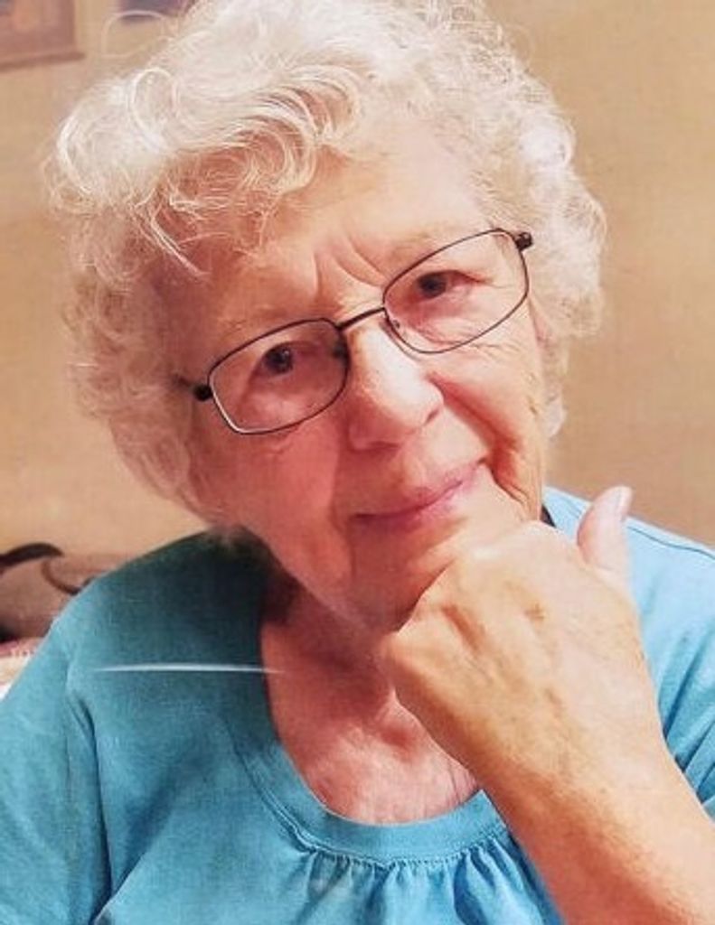 Maxine (Richardson)  Herrmann Profile Photo