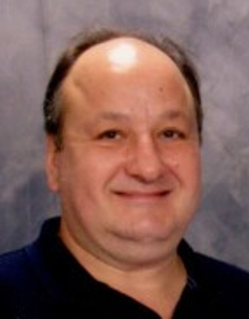 Edward W Swieicki