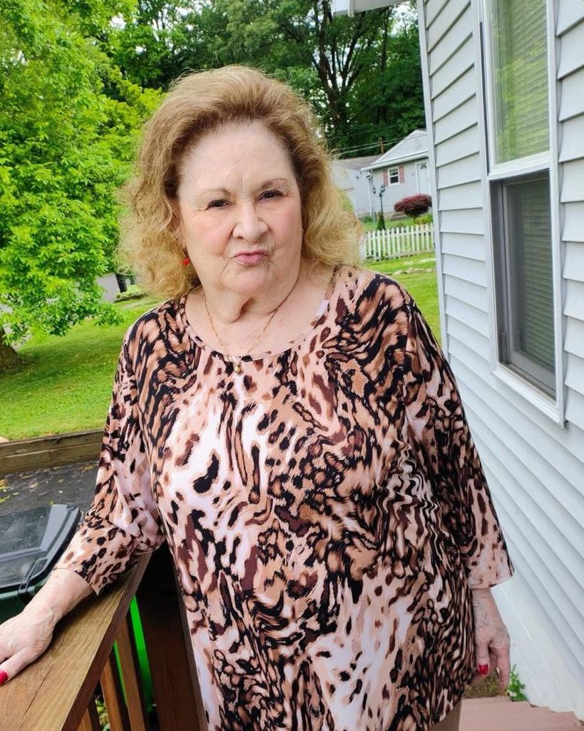 Larrie Marie Hornacek Profile Photo