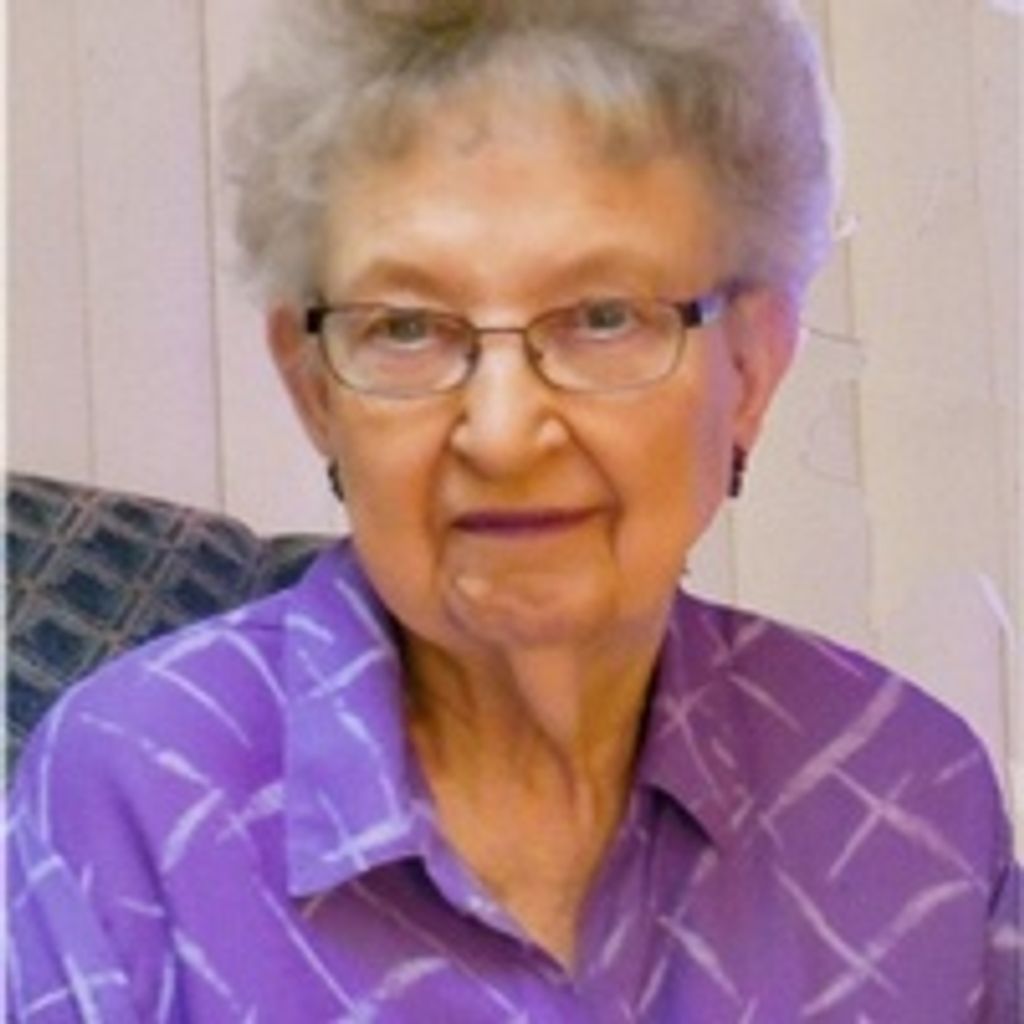 Betty J. Moen (Sjoberg)