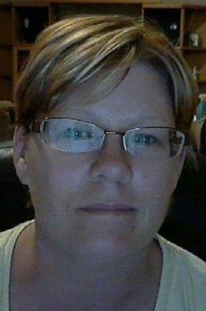 Deanna Rae Luke Profile Photo