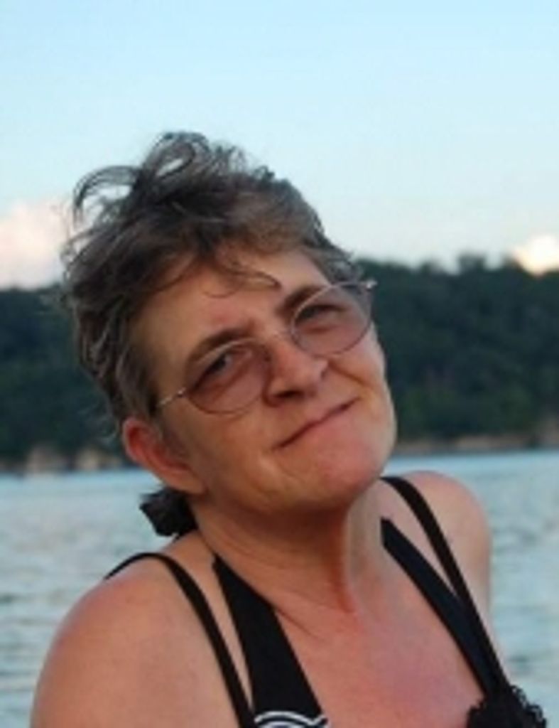 Lois  Evelyn Ciomei