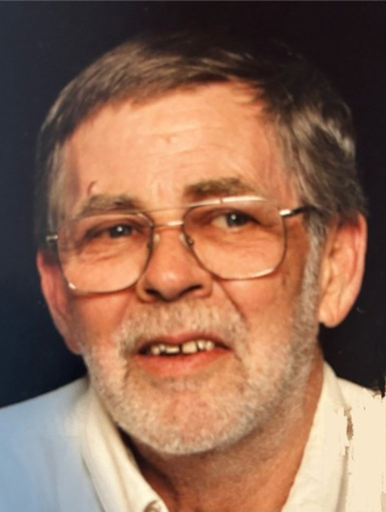 Robert Owen "Bob" Wells Profile Photo