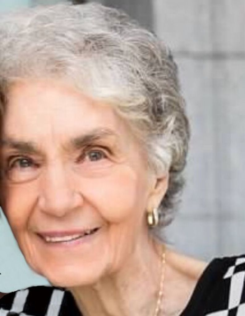 Darlene Lamb
