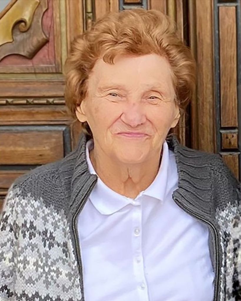 Darlene Charlotte Renevier