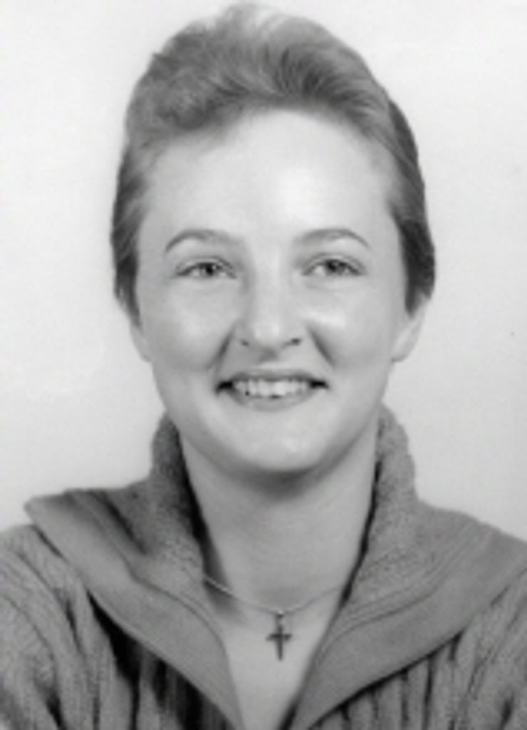 Carolyn Hollyfield
