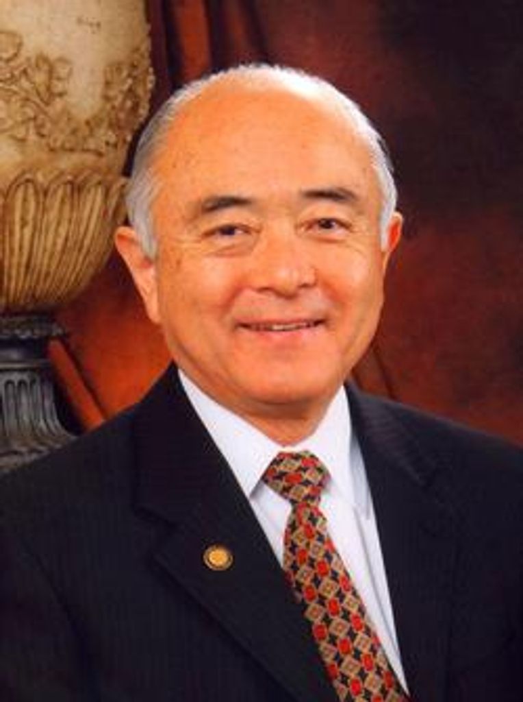 Dr. Ronald M. Kaminishi