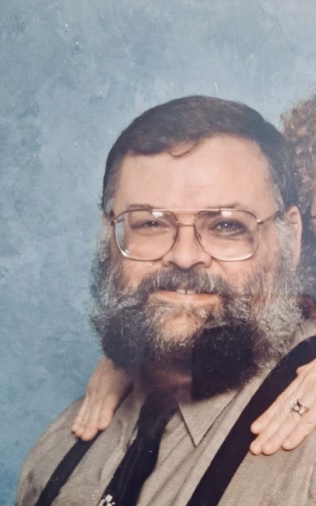 Leslie D Claycomb Jr.