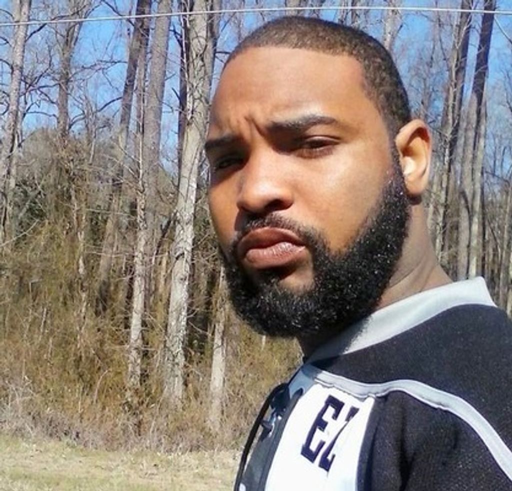 Fairley Antwane Moore Profile Photo
