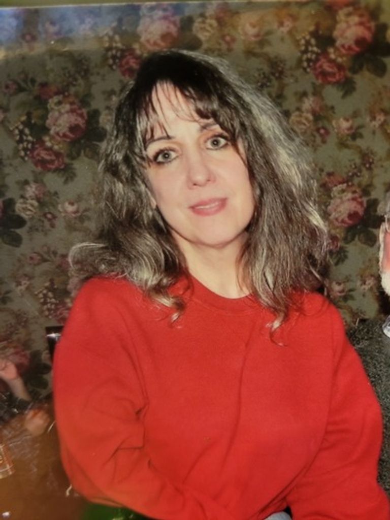 Deborah Travis Profile Photo