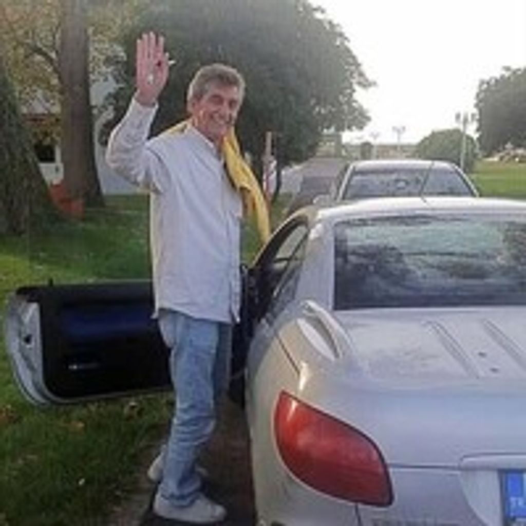 Michael Nejat Armay