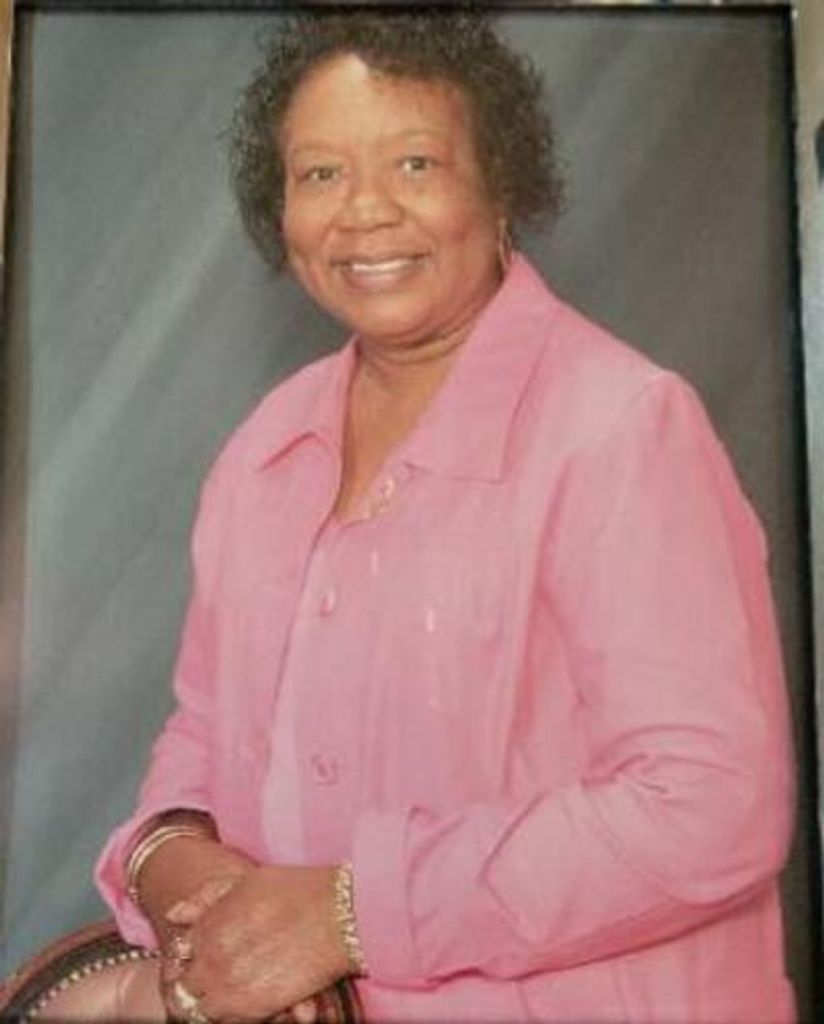 Mrs. Johnnie Nelson Profile Photo