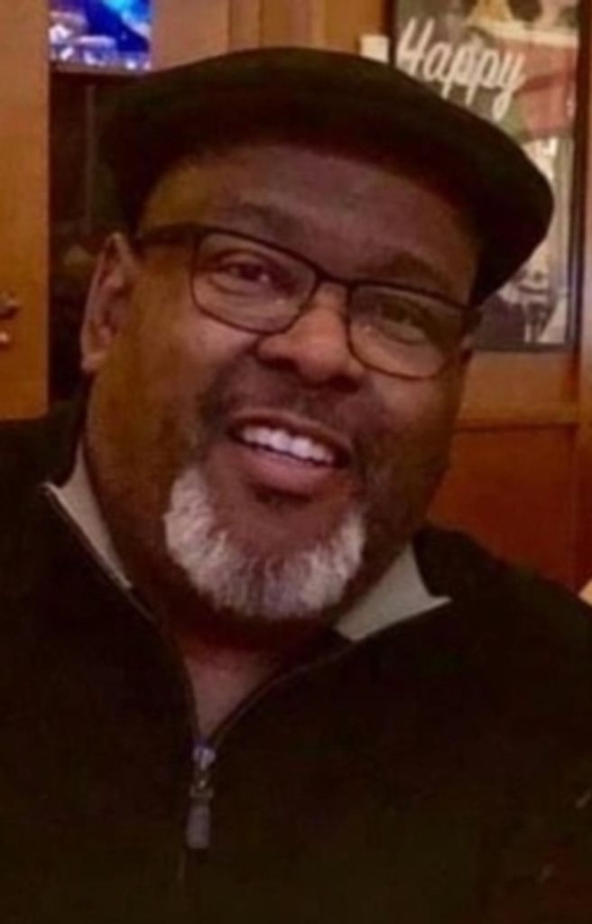 Robert Lee James, Jr. Profile Photo