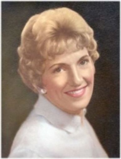 Glenda 'Stevie' Tuttle photo gallery thumbnail 1 of 1