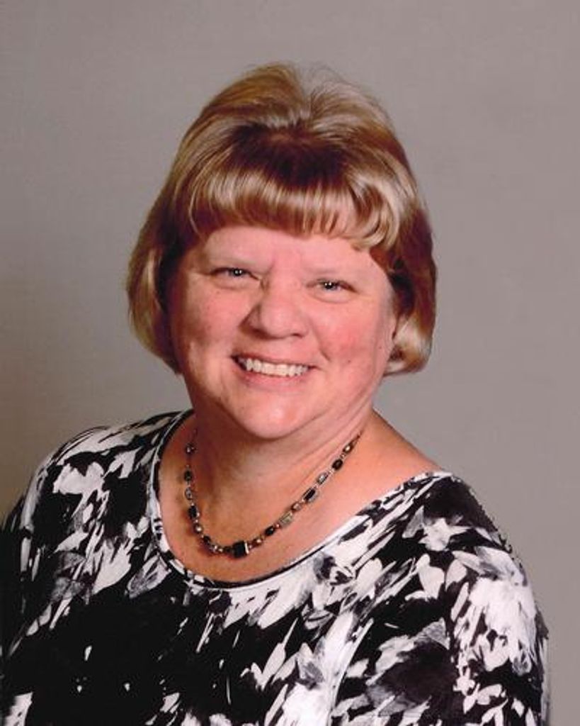 Denice Stueness Profile Photo