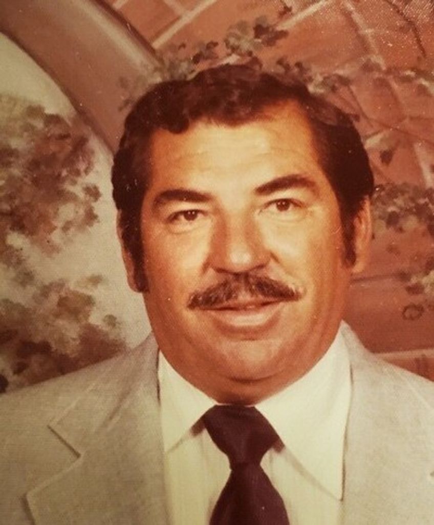 Juventino Flores, Sr. Profile Photo