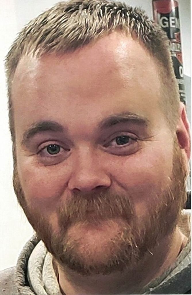 Aaron Michael Herrington Profile Photo