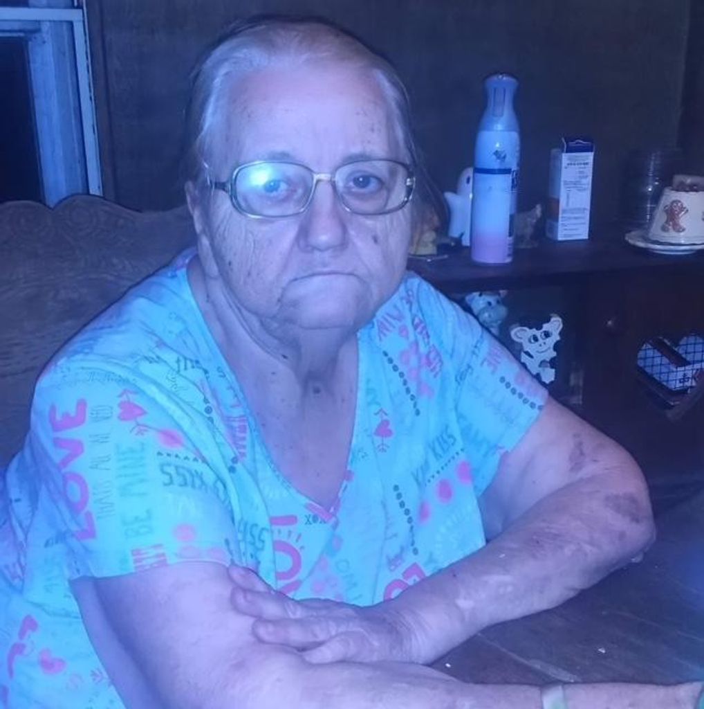 Wanda Elizabeth Halloran