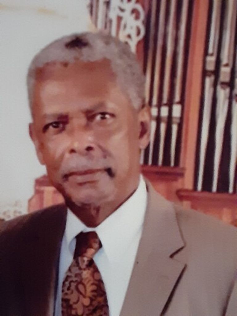Mr. Richard Hunter