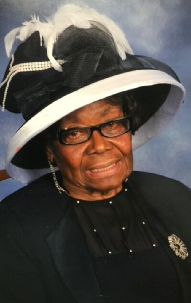 Gusteen Sharpe Profile Photo