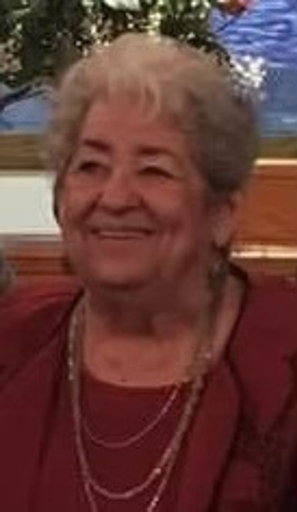 Vivian (Thomas)  Lightfoot Profile Photo