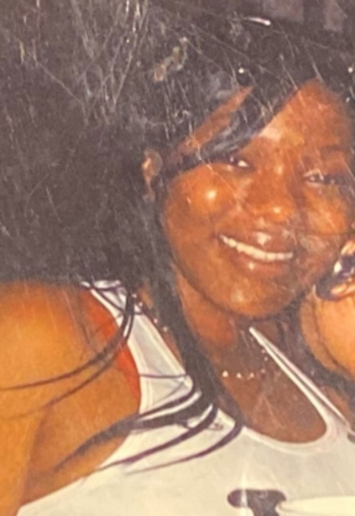 Lapearla V. Wilson-Cunningham