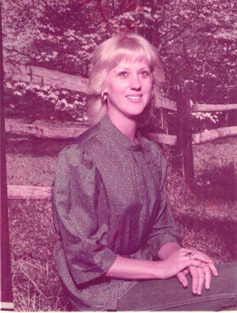 Serena Dee Strackbein Profile Photo