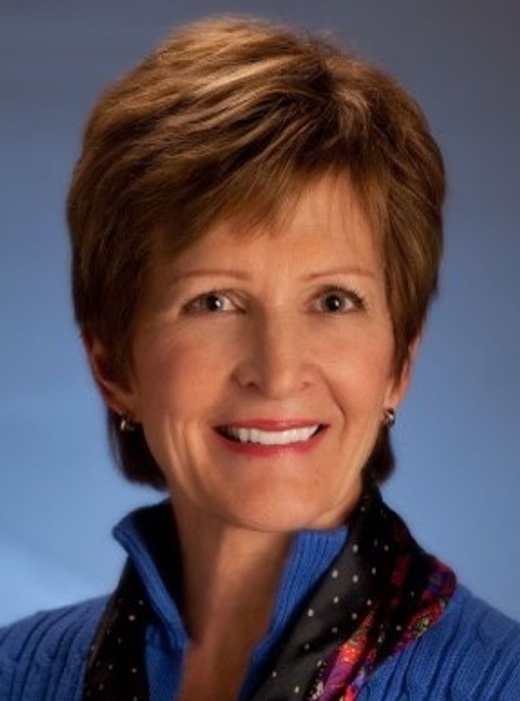 Karyn Lewis Almendarez