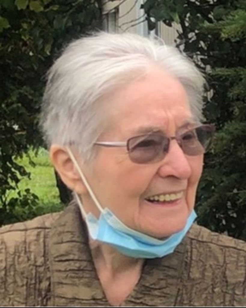 Margaret Ester Lynn