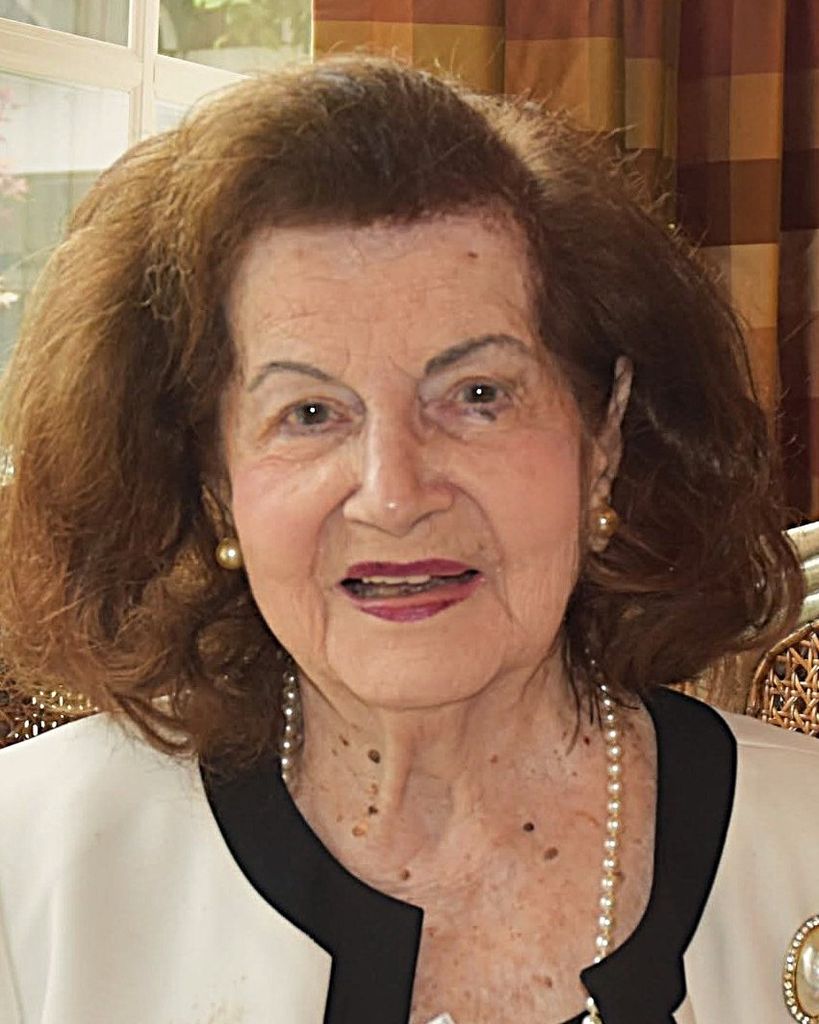 Georgia Gianakos Buchanan Profile Photo