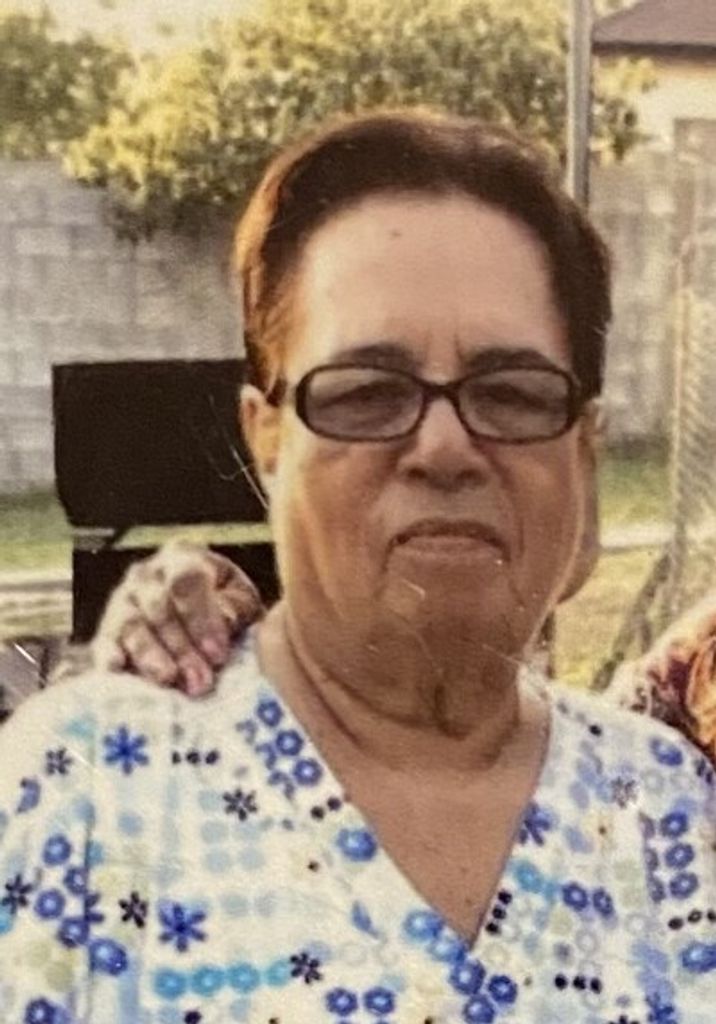 Eva Hinojosa Profile Photo