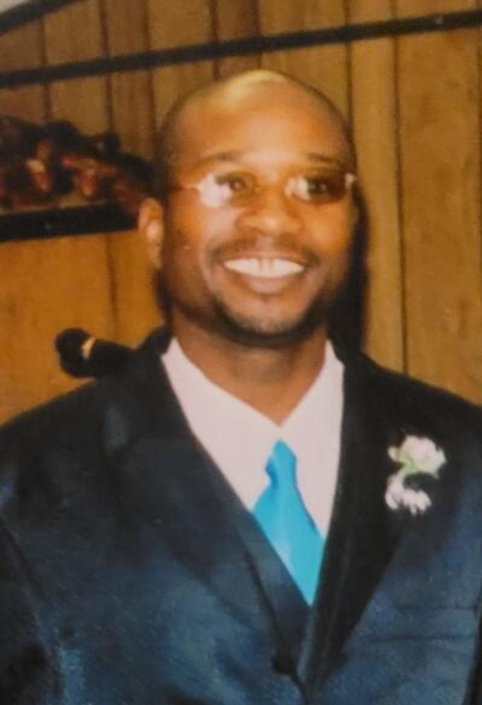 Clarence Dawayne Shields Profile Photo