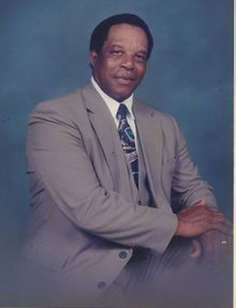 Mr Johnnie Helms