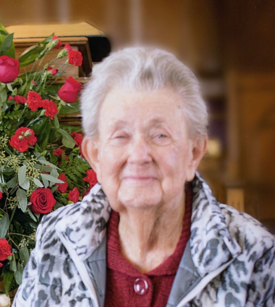 Mrs.  Betty Inez "Bb" Barefoot, 90