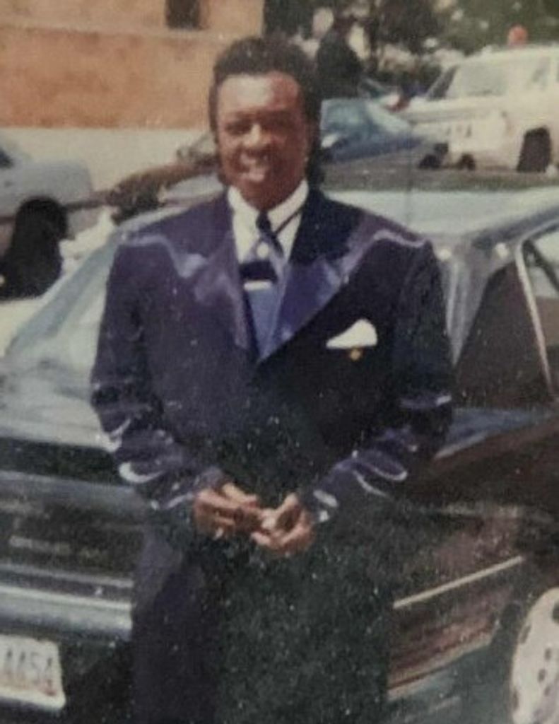 Robert Edward Broadus Profile Photo