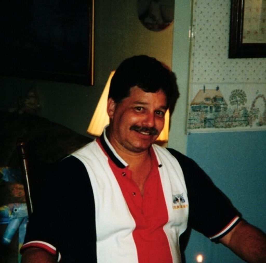 Bruce Edward Dahm Profile Photo