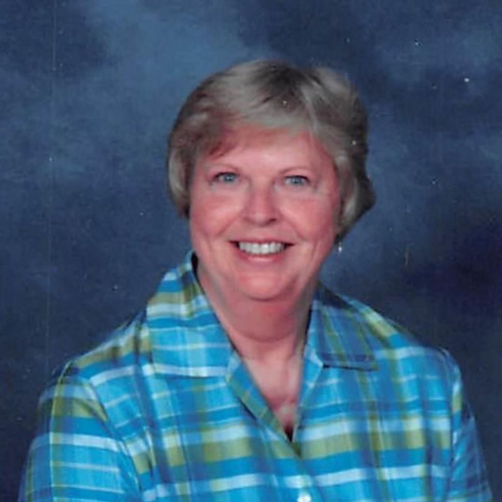 Jacqueline R. (Fisher) Czerniakowski