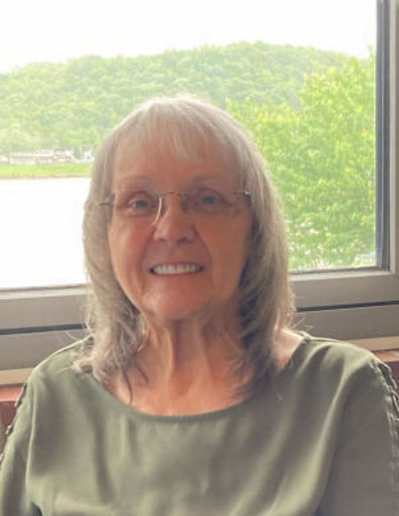 Connie Sue (Reese)  Tolle