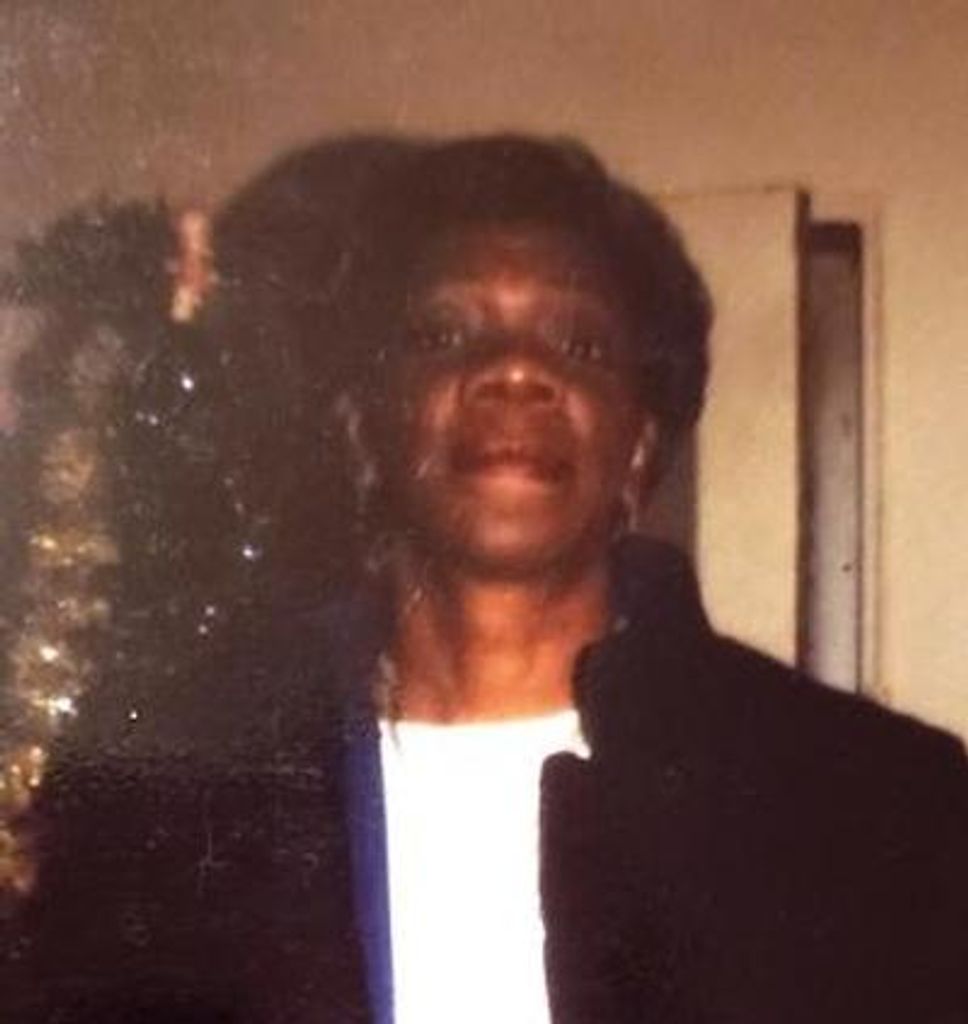 Selene Eiizabeth "Betty" Broadway Profile Photo