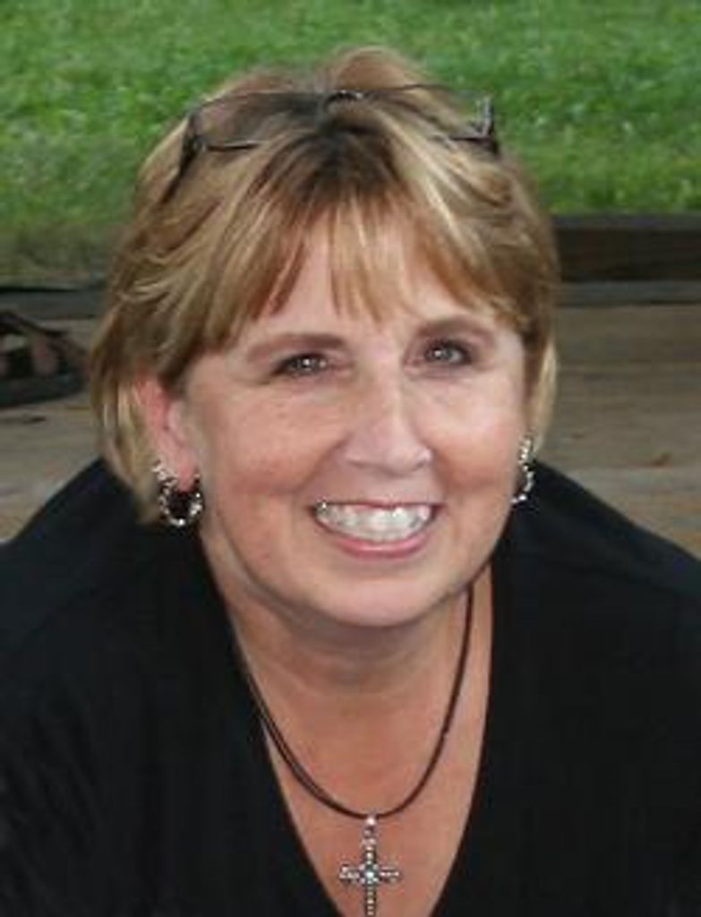 Julie Ann Sass Profile Photo