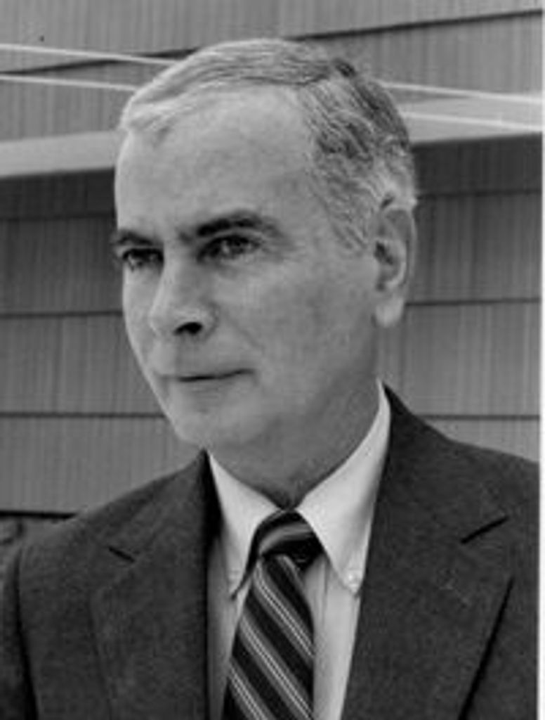 Myles Lavelle Profile Photo