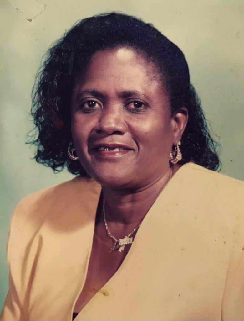 Merle Llewellyn Profile Photo