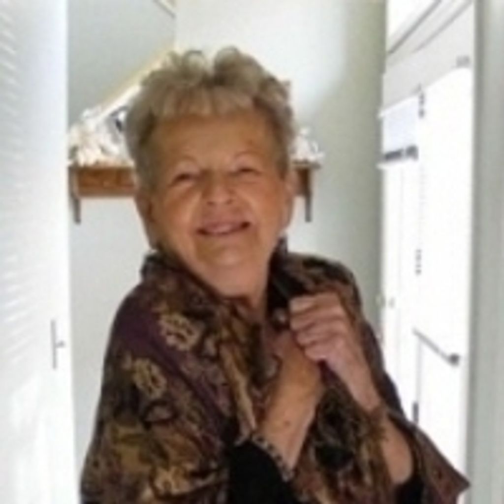 Elsa G Masys