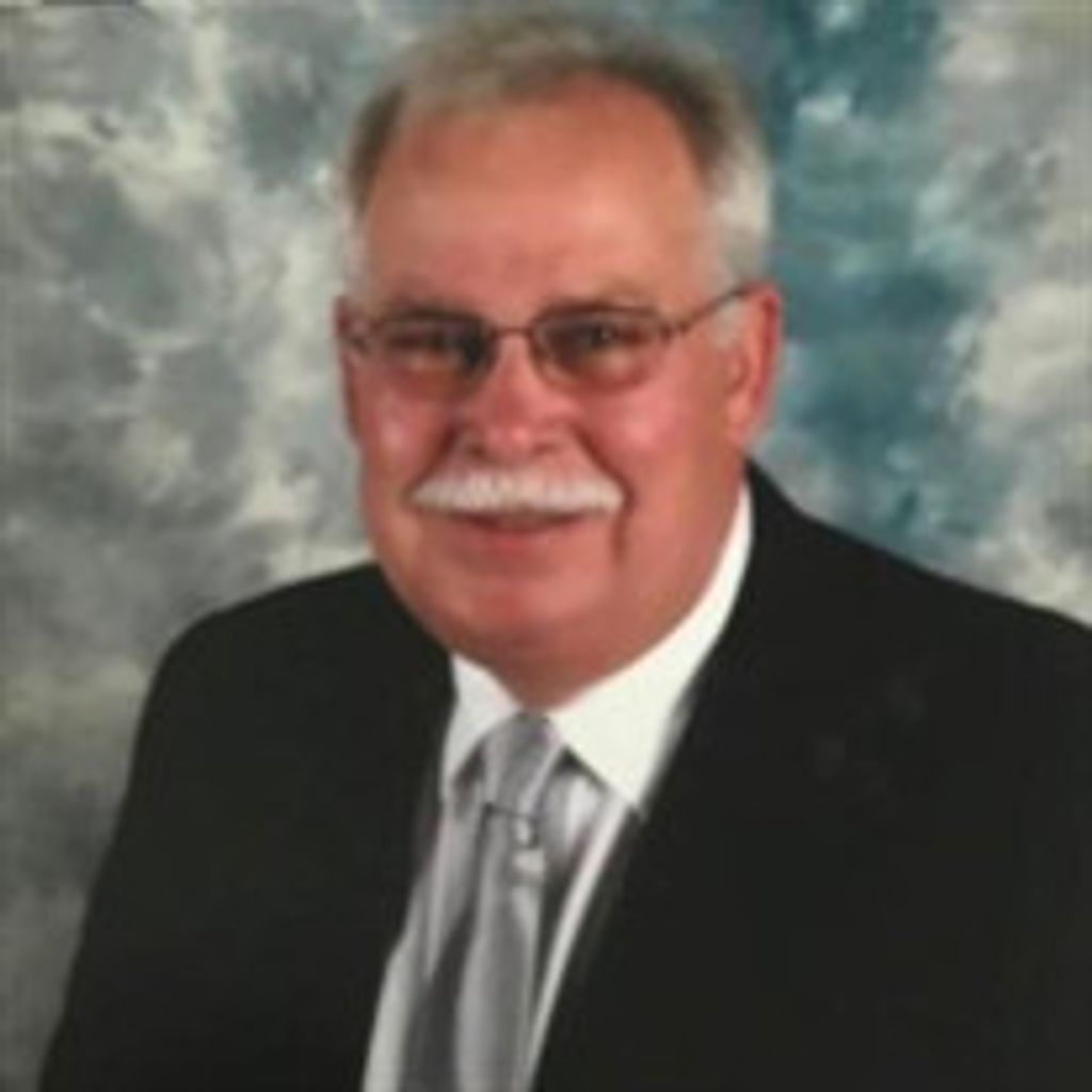Lawrence "Larry" Puzacke