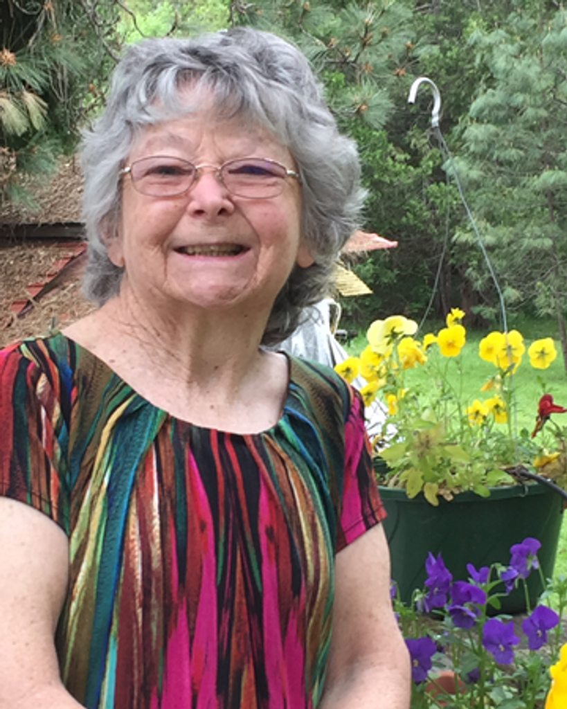 Patricia "Pat" (Mahannah) Mundy