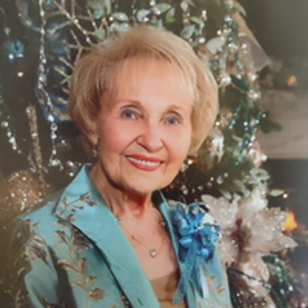 Lillian Stoker